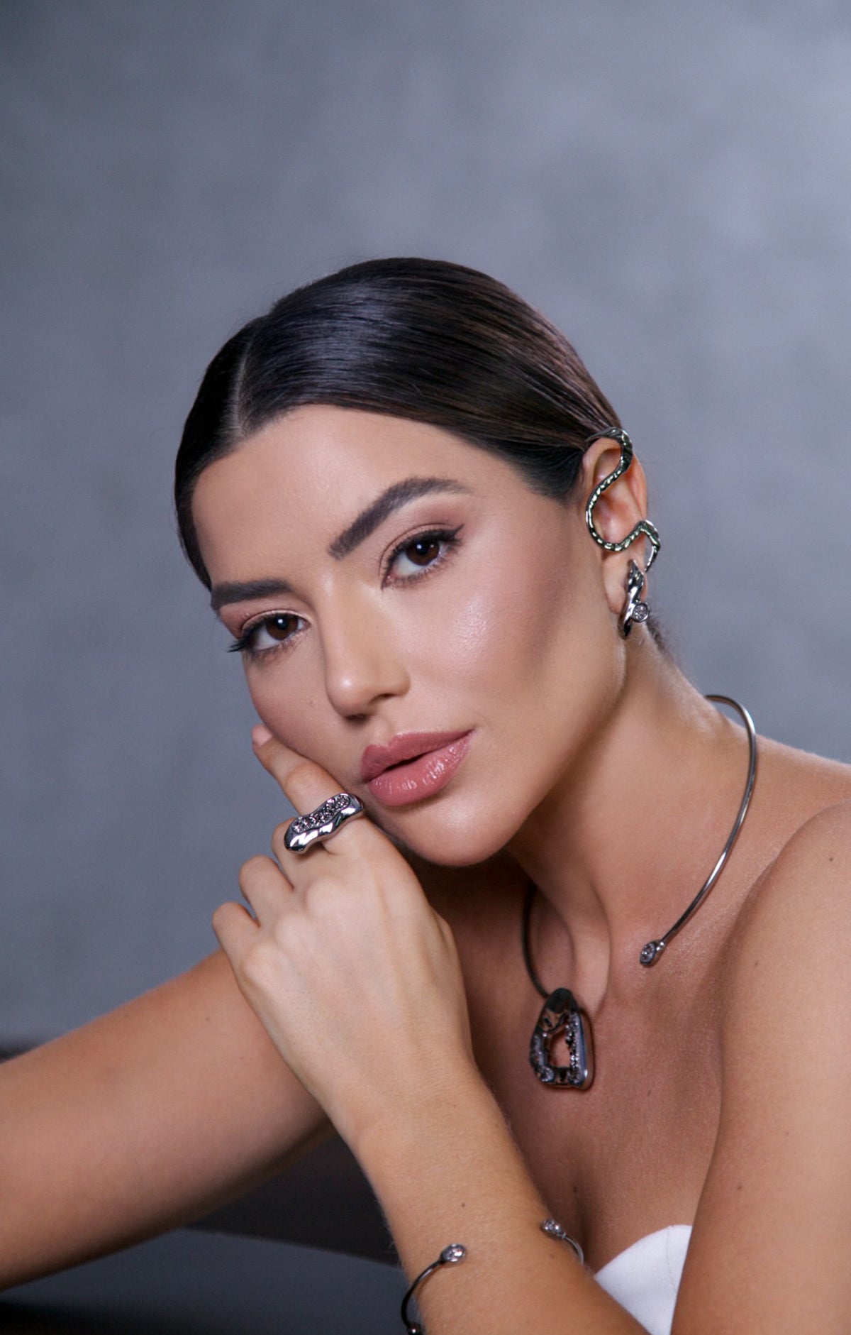 Gargantilha Aster Ródio Negro