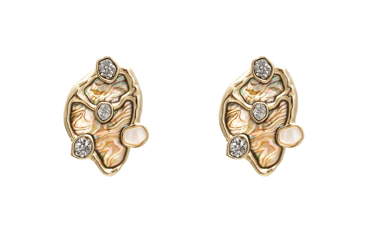 Brinco Aster Dourado com Abalone, Pérola e Drusa - Brinco Amuleto