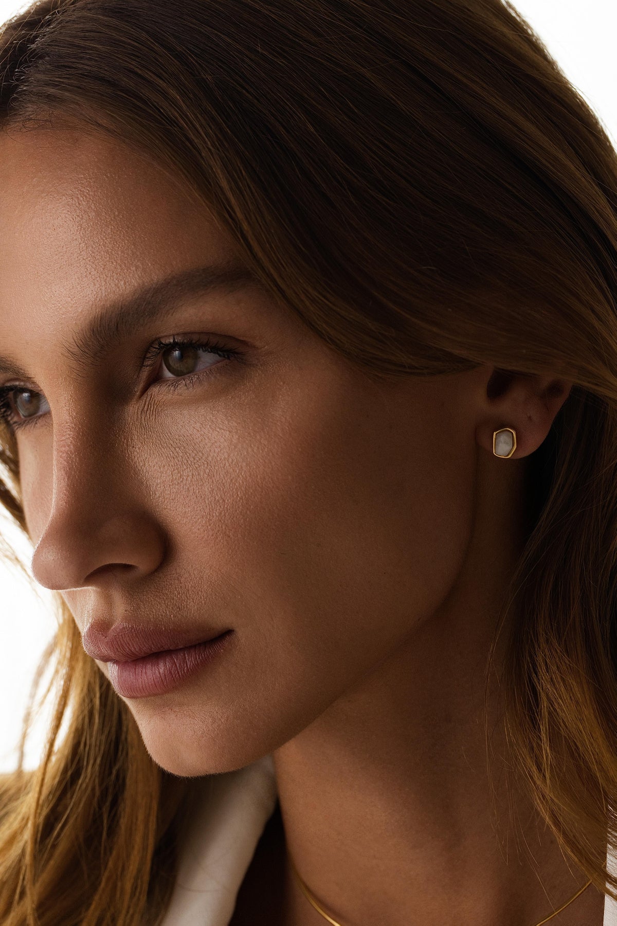 Brinco Energia mini Geometrico Feldspato Nude