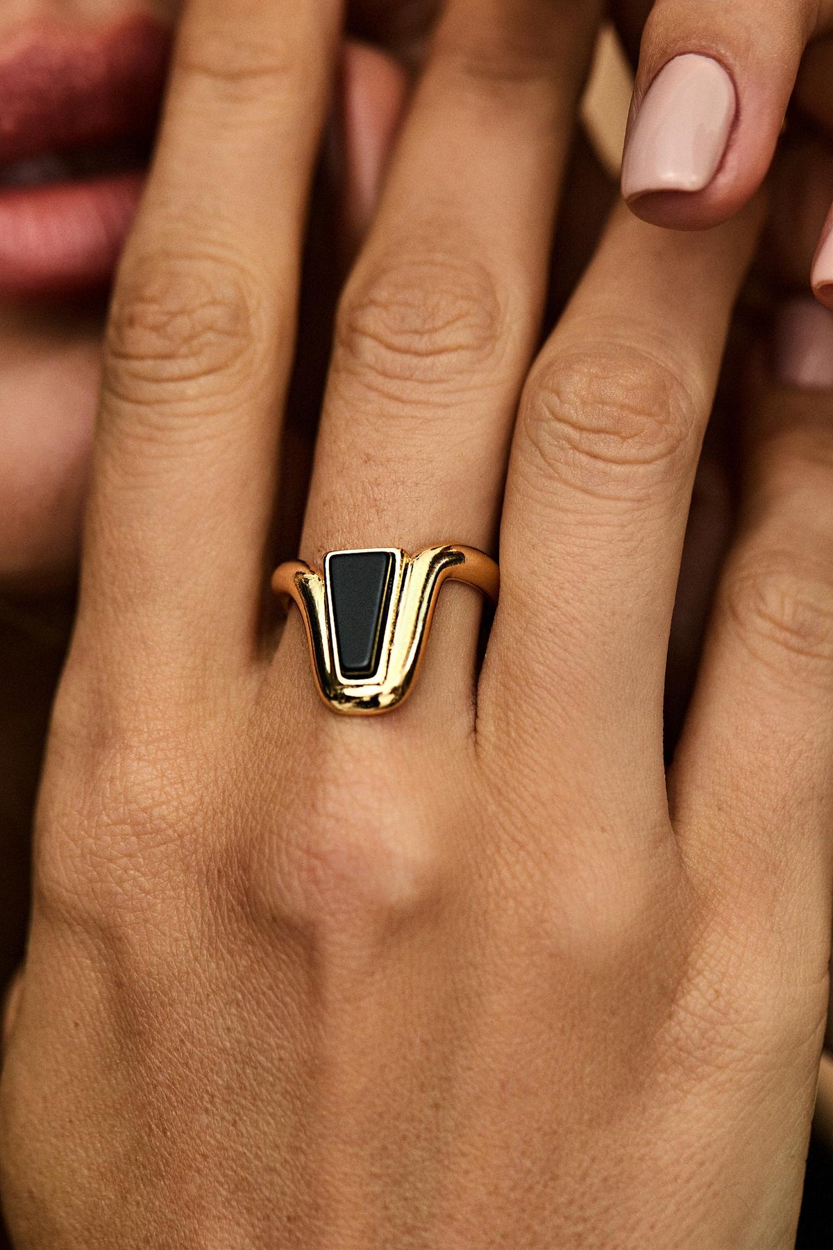 Anel Destino Obsidiana