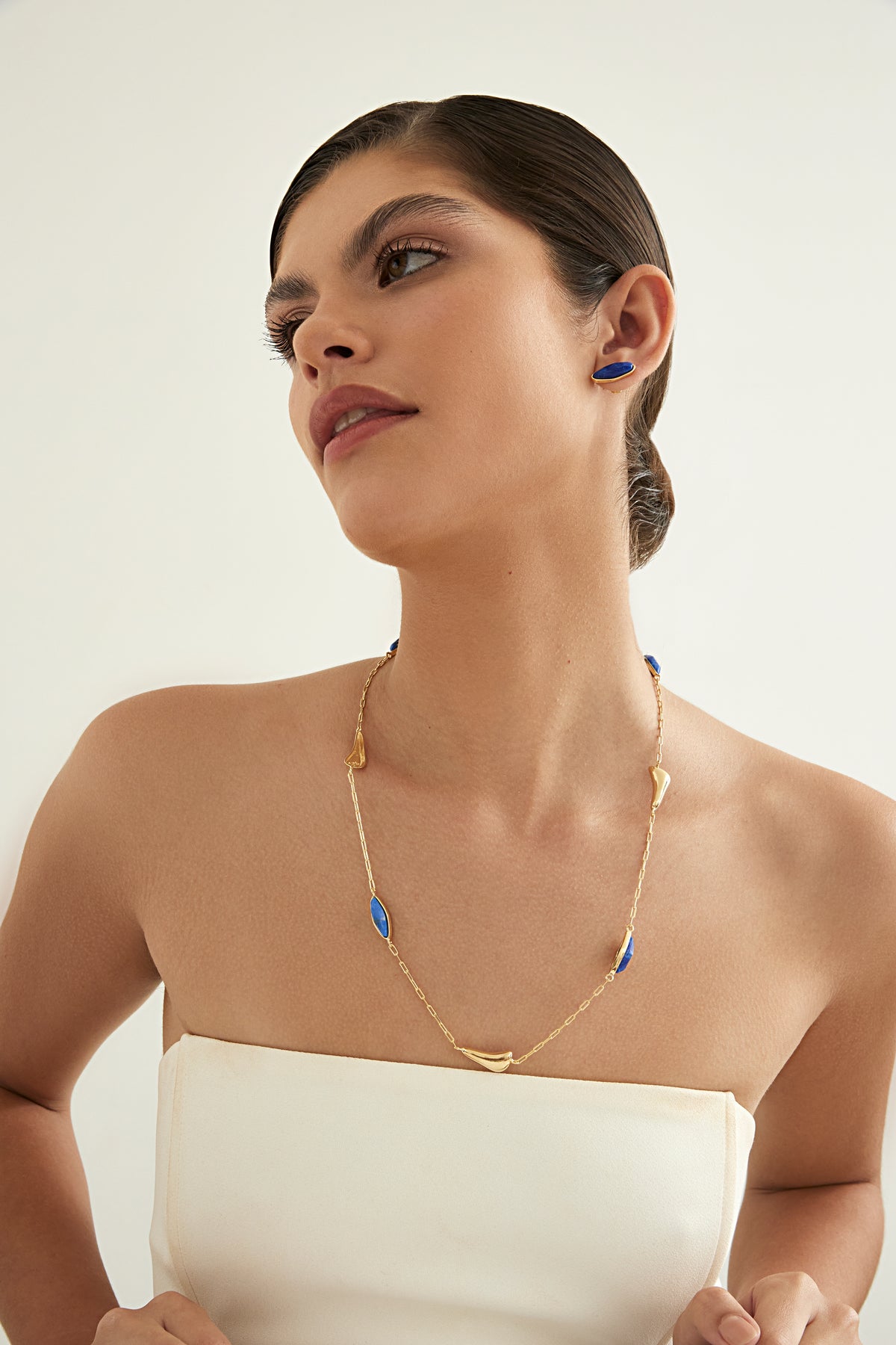 Colar Dual Pedras com Howlita Azul