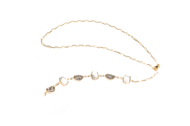 Colar PF Pedras Naturais 60cm Howlita e Drusa