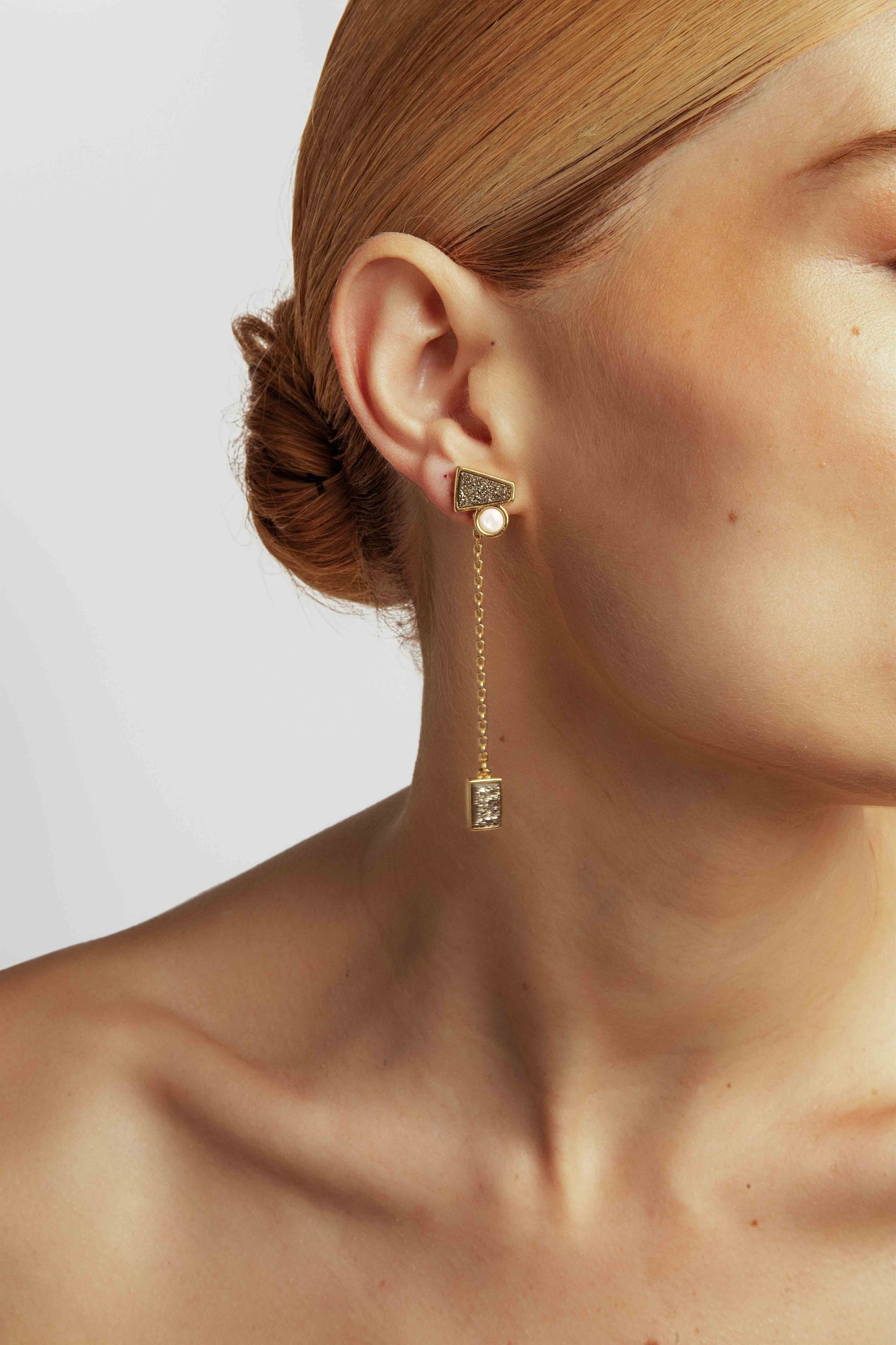 Brinco Para Sempre Em Mim - Dois Em Um Com Madrepérola e Drusa