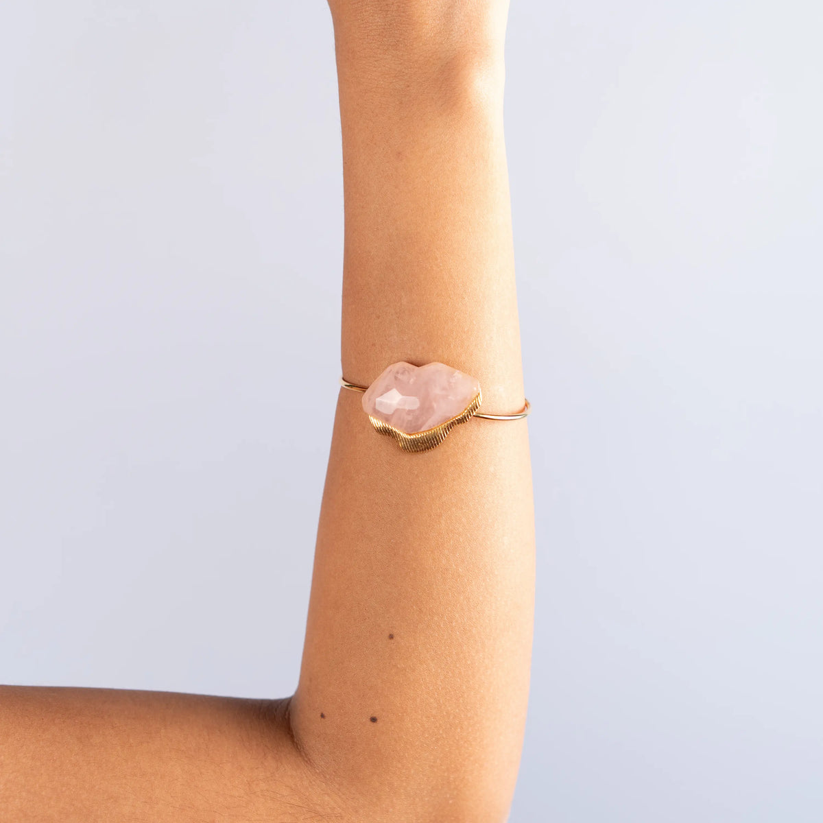 Maxi Bracelete Prisma Quartzo Rosa